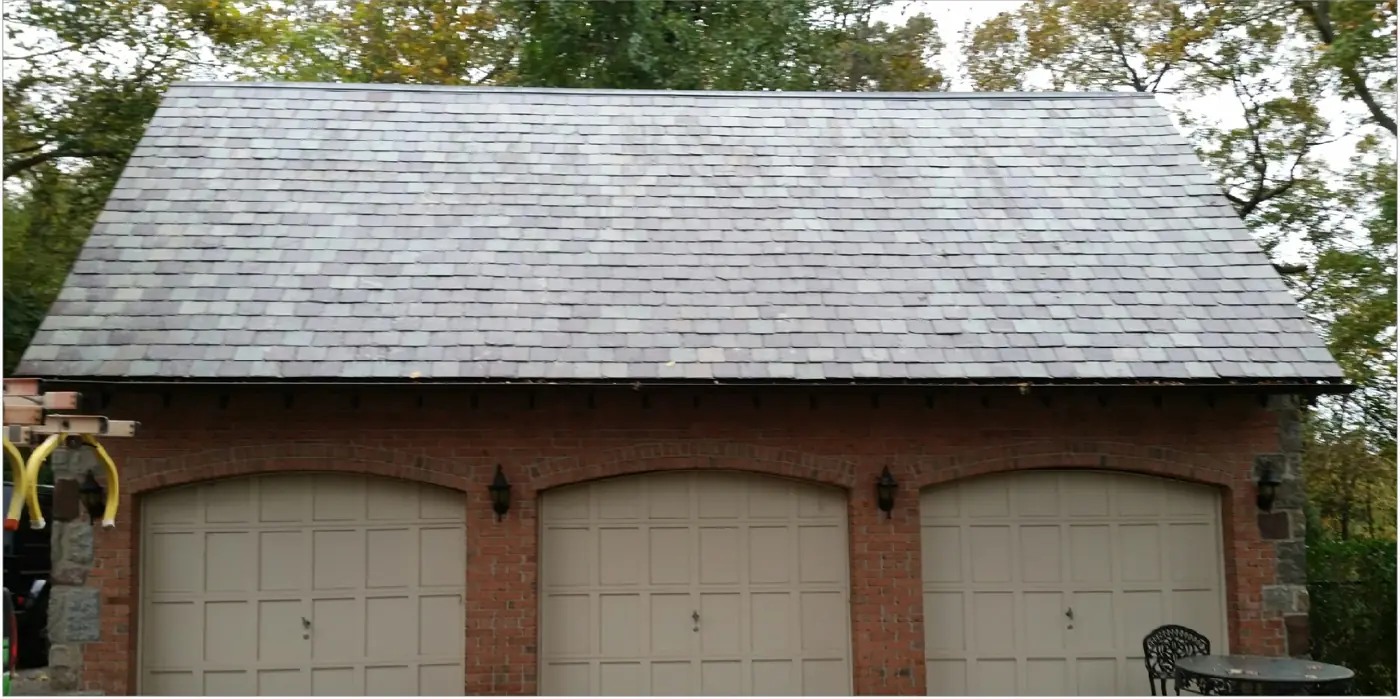 Detached garage in Huntington after slate cleaning